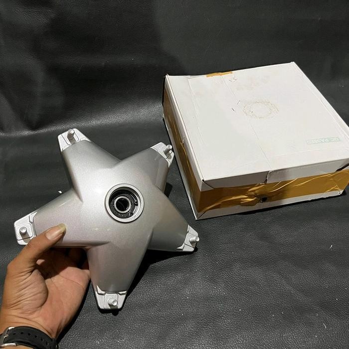 Tromol Depan Bintang Terminator Temaca Skiper Fa Italy Silver Cakram Vespa New Px Px Exclusive Spart
