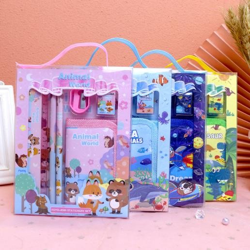 

KEKINIAN OSM JKT S5926 STATIONERY SET / ALAT TULIS SET 6 IN 1 HADIAH SOUVENIR / PAKET ALAT TULIS + DOMPET ANAK / ALAT TULIS SET KARAKTER TERLARIS