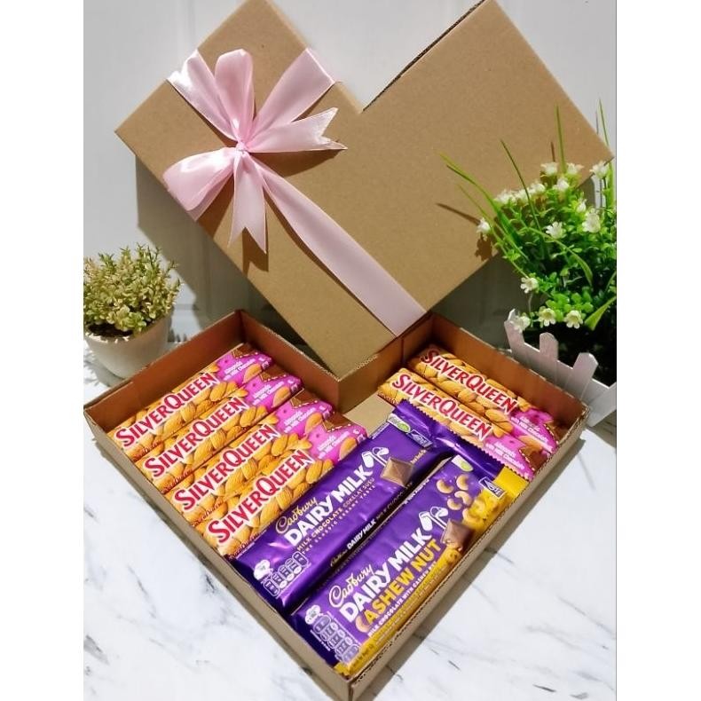 

Best Seller Do86 Hampers Coklat Love Valentine Kado Ulang Tahun Aniversary Wisuda Cewek Cowok Murah