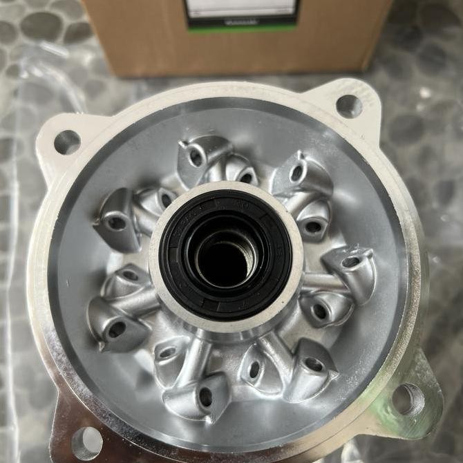 Tromol Belakang Klx 150 + Bearing - Asli