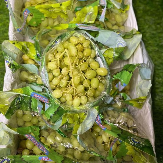 

READY Green Seedless Grapes