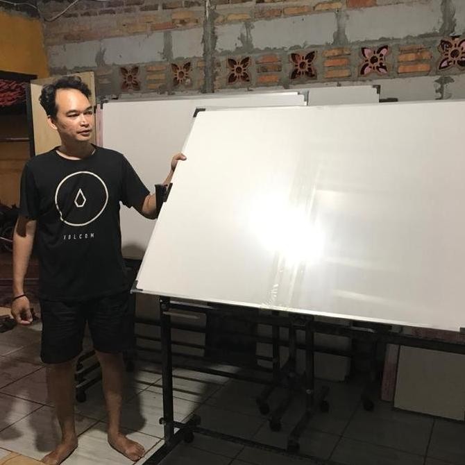 

whiteboard standing 90x120 magnetik double face Kualitas Original