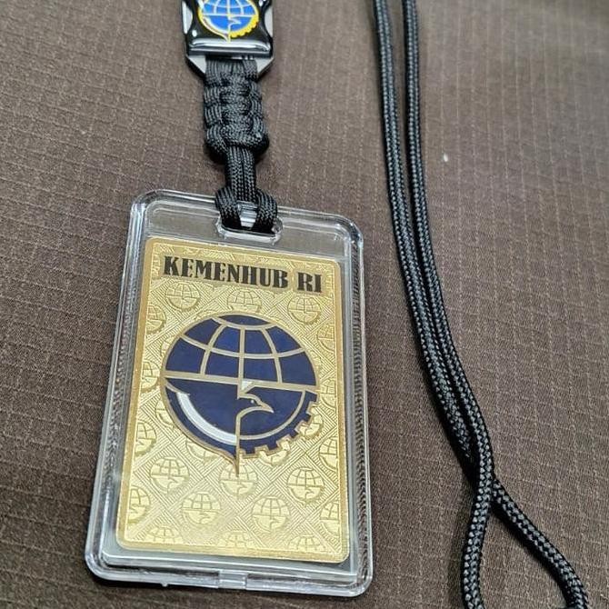 

tactical lanyard.kalung id logam.2 muka/2 sisi.bhn akrilik tertutup.27 Kualitas Original