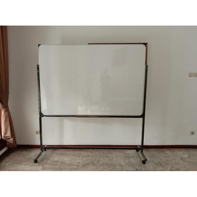 

whiteboard HPL standing uk 90x120 cm anti gores, gampang dihapus Kualitas Original