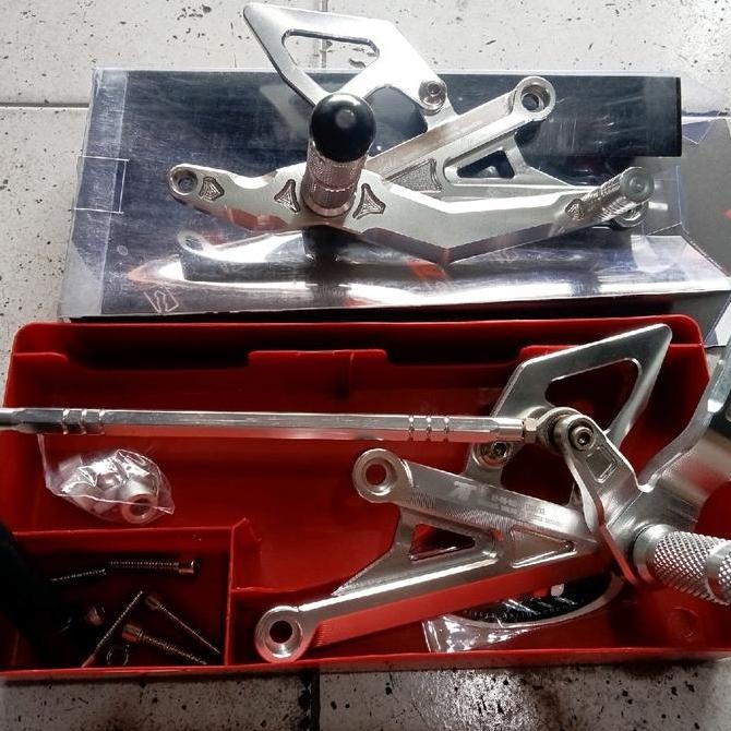 FOOSTEP underbone Step UB Ninja R RR Aitech original Kualitas Original