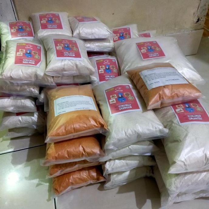 

Terlaris Paket Tepung Biang Fried Chiken/Kfc Kemasan 1Kg Free Bumbu Marinasi.