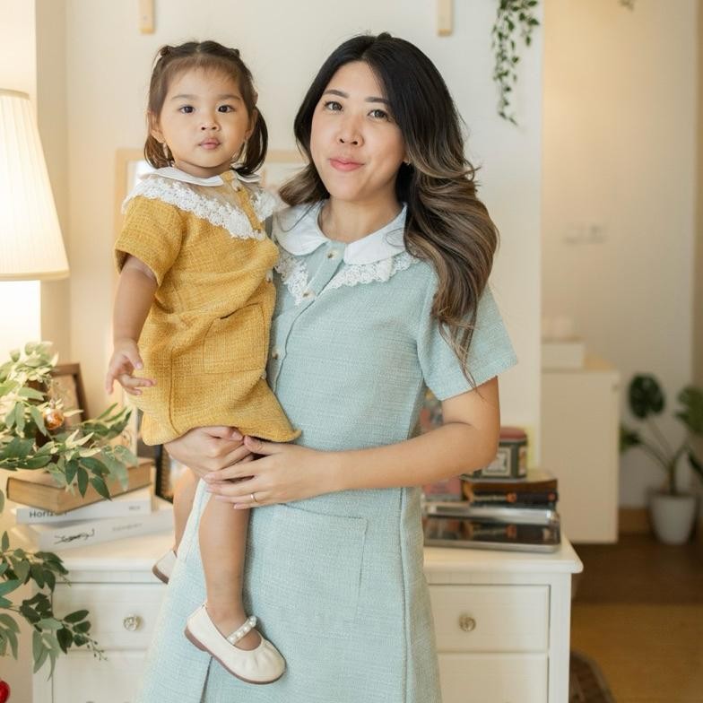 Ready Pocca - Carol Dress Moms | Baju Couple Ibu Dan Anak Mom And Kids Lucu Dress Pastel Natal Renda