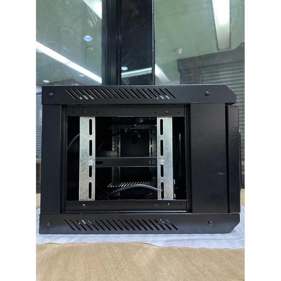 Wallmount rack 8U murah / Rack 8U / Rack Server 8U
