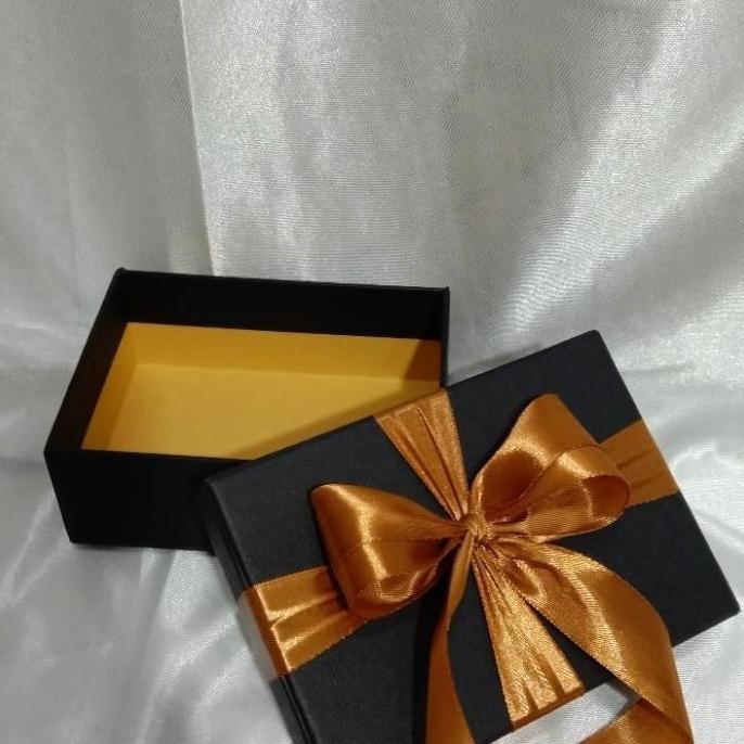 

ready Kotak Kado + Kotak Hadiah + Gift Box + 15x10x5 cm + Kotak Small + Berpita + Tanpa Pita