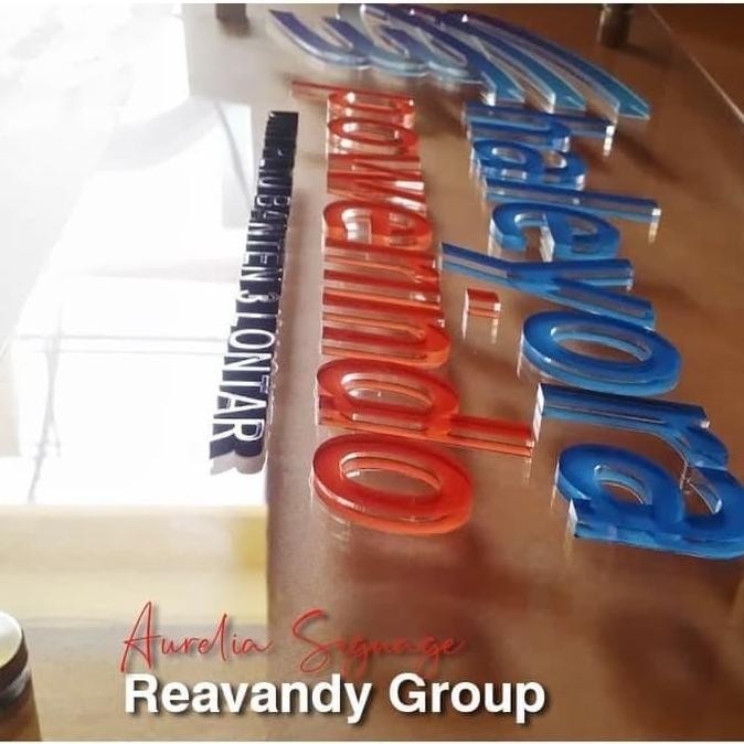 

Papan nama akrilik / papan nama toko, kantor / plang nama