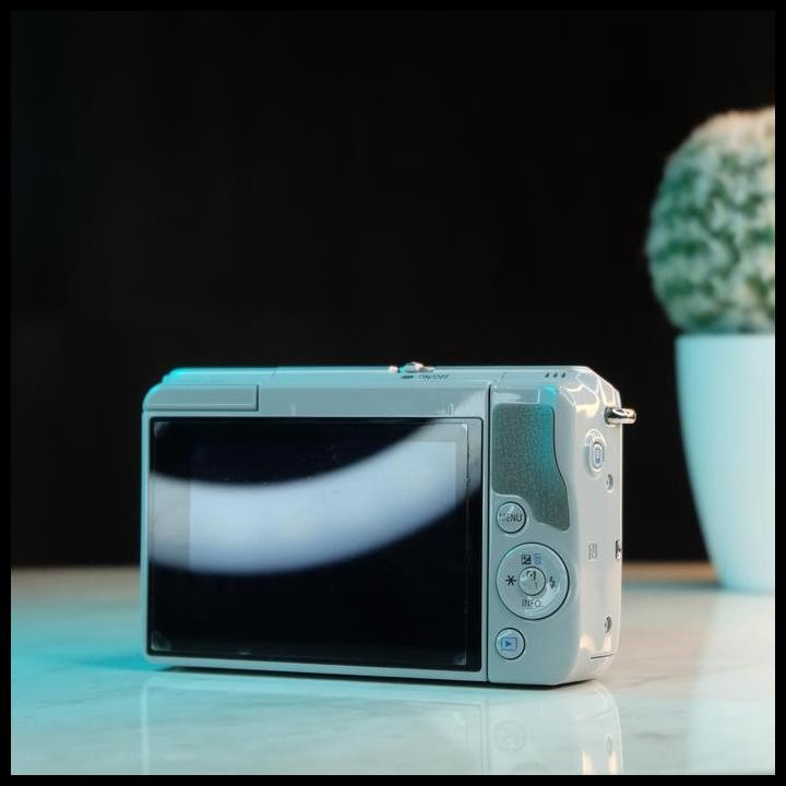 Terlaris Canon Eos M10 (Bonus Tas Baru) Good Quality