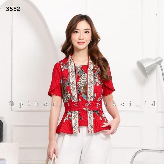 Tersedia Baju batik wanita kantoran lengan pendek / seragam batik kantor wanita