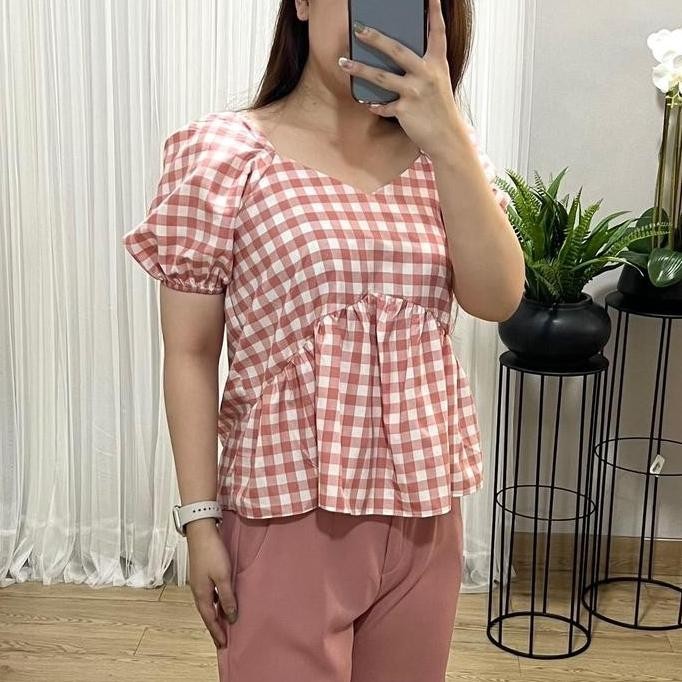 (Expert) (Victoria Wear House) Ara Top Baju Atasan Lengan Balon Puffy Sleeve Motif Kotak-Kotak Blous