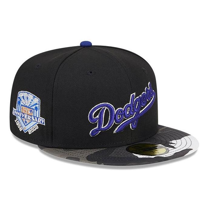 LA Dodgers Metallic Camo Black 59FIFTY Cap New Era. Topi Unisex