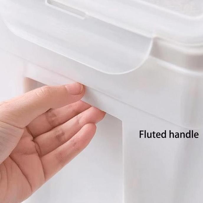 

Terlaris Dispenser Beras Container Rice Box + Roda Tempat Penyimpanan Serbaguna 5499-54100