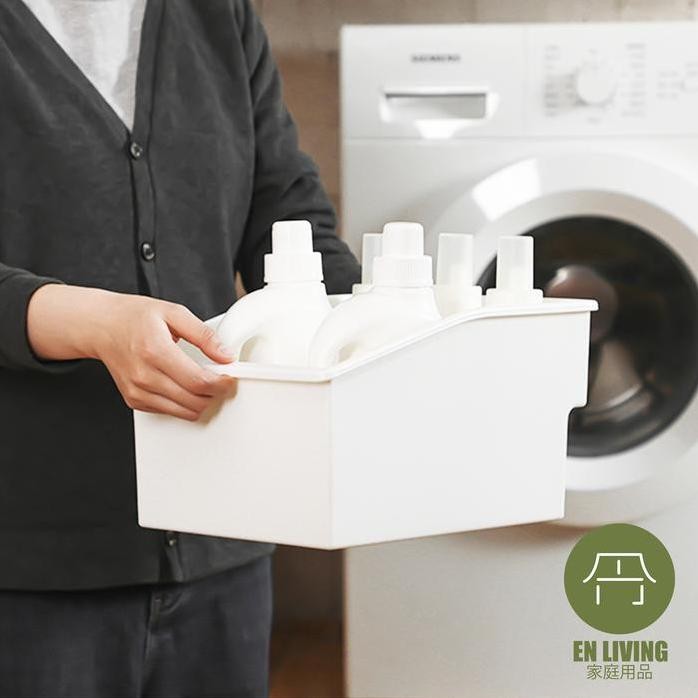 

Terlaris En Living Handle Storage Box Inclined (8 Lt) / Kotak Penyimpanan / Box