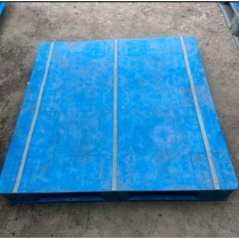 

PALET PLASTIK 12010015 model flat AST