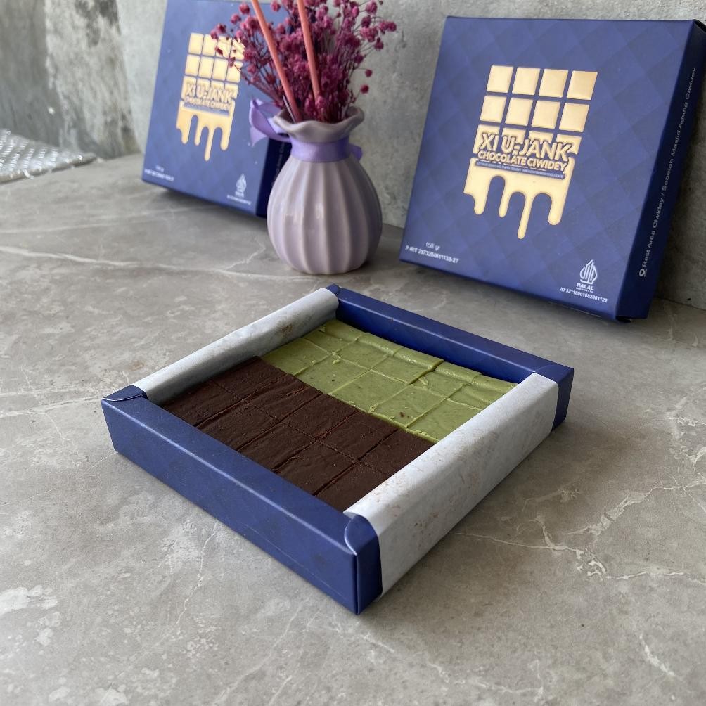 

XiuJank Nama Mix Matcha Dark Chocolate Premium Halal
