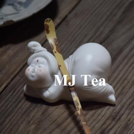 

Tang Nu Creative Handmade Ceramic Tea Ornaments Maison Auratea