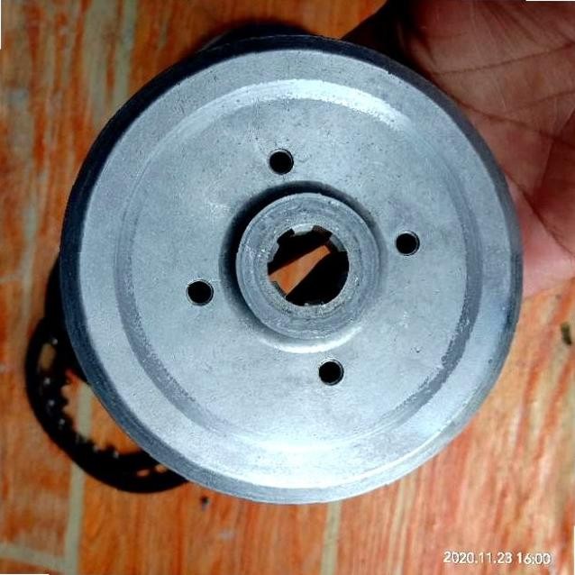 Sparepart dan Aksesoris kendaraan  Rumah Kampas kopling Yamaha Alfa Sigma FizR. Original. Seken Beka
