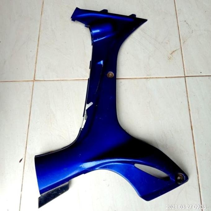 Sparepart dan Aksesoris kendaraan  Sayap dalam Yamaha FizR fiz R cm Kanan. original. seken bekas cop