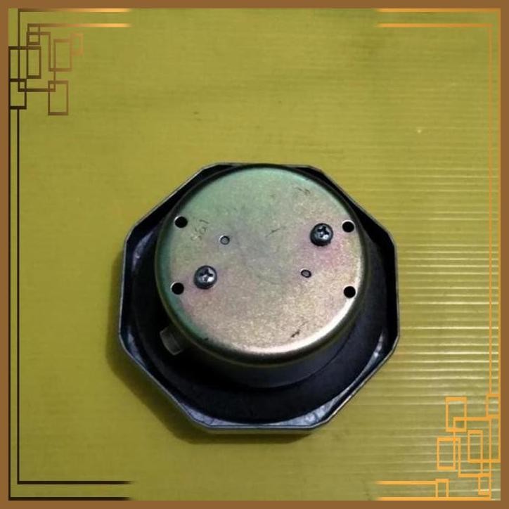 [FRD] TUTUP TANGKI SOLAR ISUZU GIGA ORI