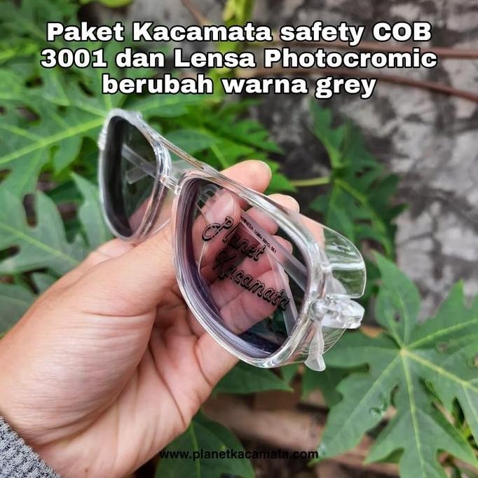 

Terlaris Kacamata Safety Lensa Photocromic Berubah Warna Normal/Minus/Silinder