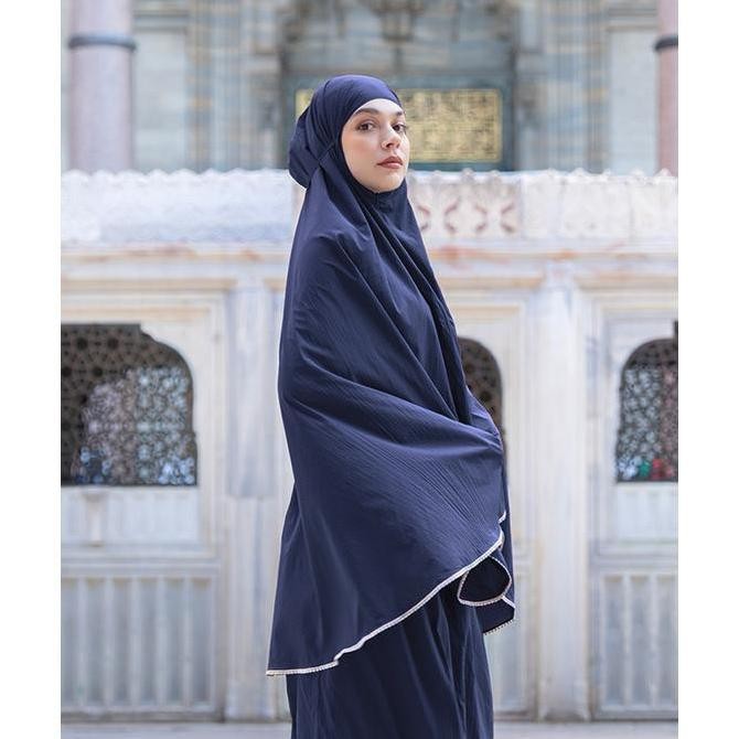 Heaven Lights - Sabeen Prayer Set - Mukena Travel Soft Parasut Polos