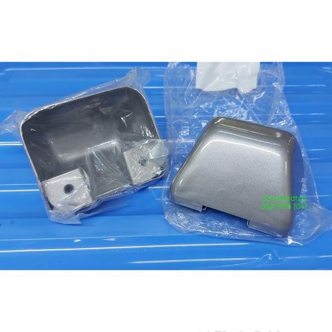 ready Tutup lampu plat nomor belakang hardtop FJ40 BJ40 original