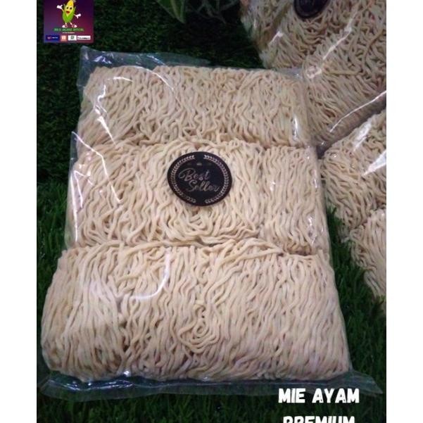 

Mie Mentah Mie Ayam Mie Telur Mie Bakmie Kemasan 1Kg Super Premium RB10