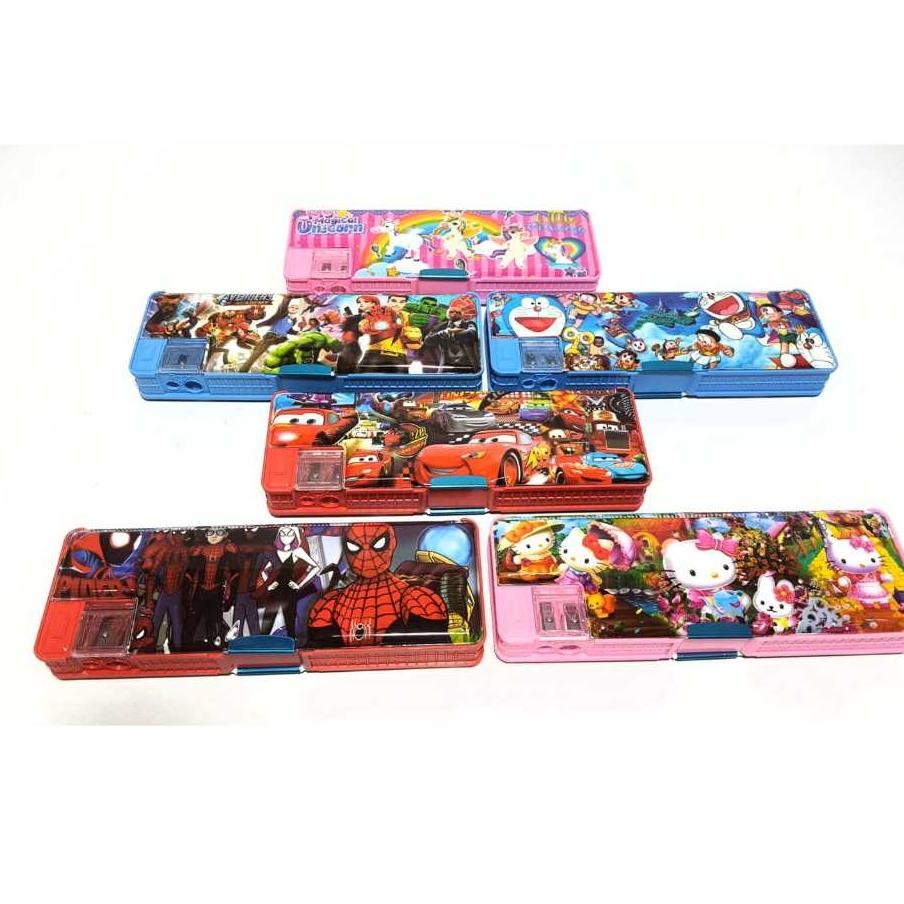

Gv23 Harga Grosir Per ( 1Lusin / 12Pcs ) Kotak Pensil Plus Serutan Karakter Tutup Magnet