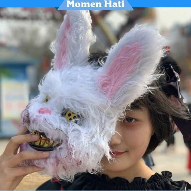 Topeng Kelinci Berdarah Scary Rabbit Putih Halloween Prank Mask