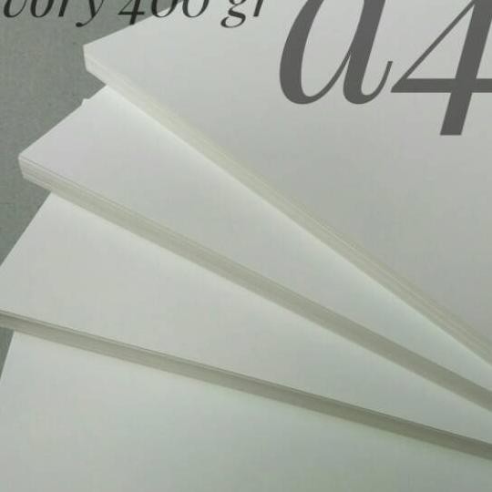 

50 Lembar Kertas Ivory 400 Gsm Uk A4 21 Cm X 29.7 Cm