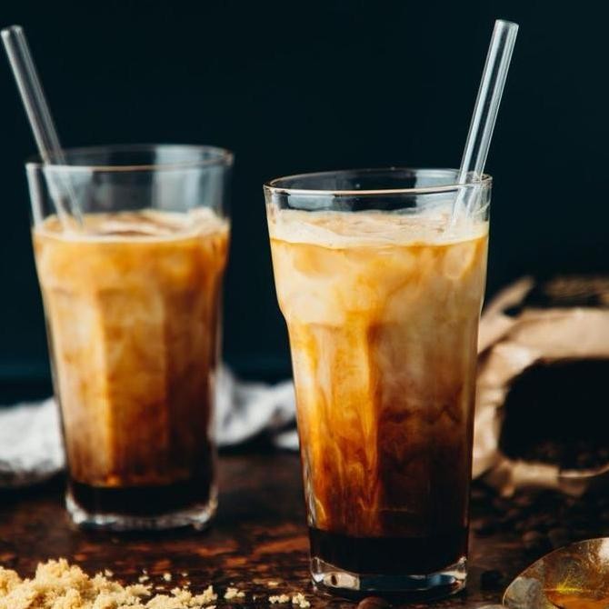

Brown Sugar Syrup Boba King 1000Ml/ Sirup Gula Aren Merk Boba King Kualitas Terbaik Harga Termurah