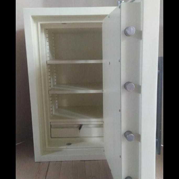 Brankas Besar 1 Meter | 99Cm Urban Guard | Tahan Api | Tahan Bongkar | Murah Brankas Tahan Api Brank