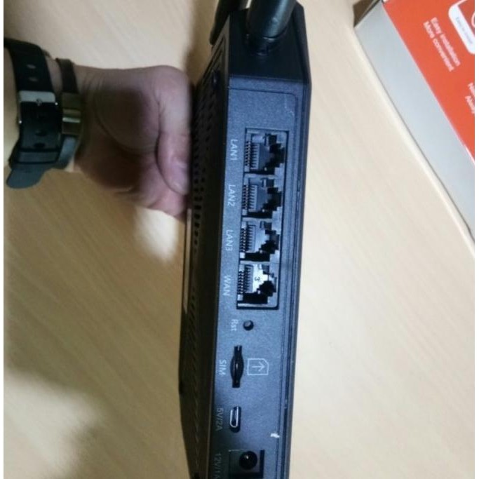 (Expert) Access Go R4G4A-01B Modem Router WiFi 4G LTE UNLOCK ALL OPERATOR