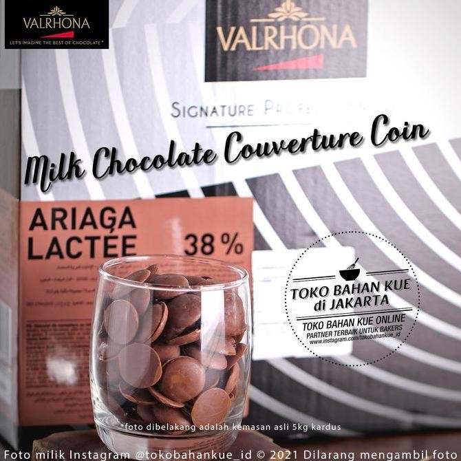 

Valrhona Ariaga Lactee 38% 100Gr Milk Chocolate Couverture Coin Coklat