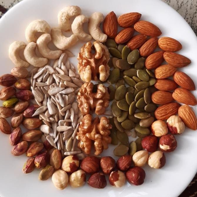 

Roasted Mixed Nuts 650 Gr