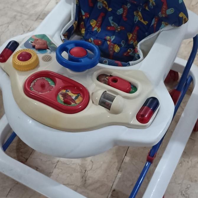 Baby Walker, Alat Bantu Jalan Bayi