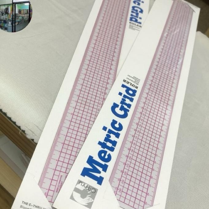 

Penggaris Pola Metric Grid 50Cm