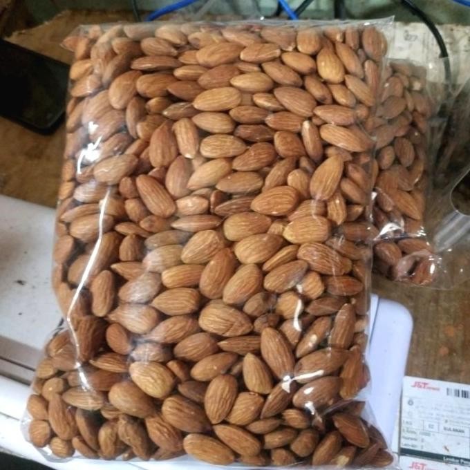 

kacang almond kupas 500g panggang roasted termurah