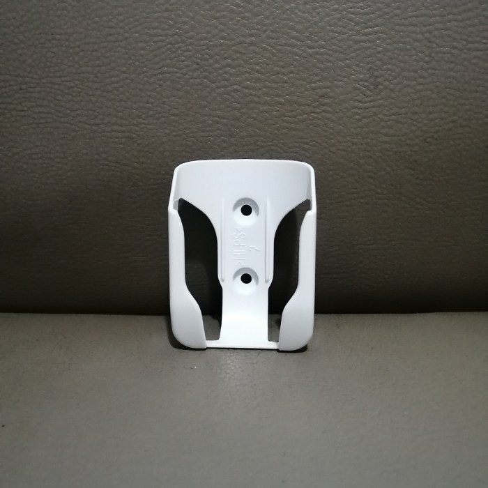 BRACKET HOLDER GANTUNGAN DINDING REMOTE AC SHARP PLASMACLUSTER