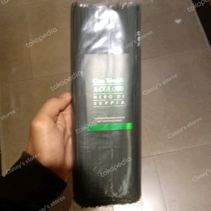 

TERLARIS! Black spaghetti Casa rinaldi 500 gr/pasta spaghetti hitam