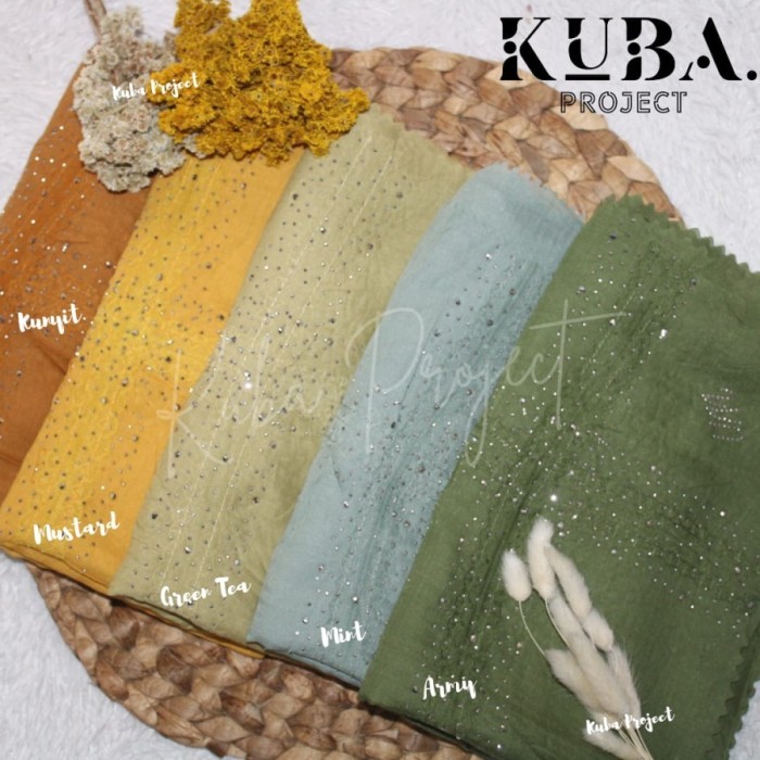 BELANJA HAMPERS HIJAB PREMIUM GIFT BOX HAMPERS LEBARAN HIJAB SWAROV SKI POLOS SXK3