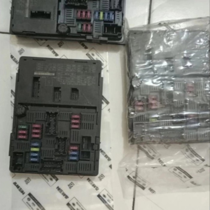 BOX SIKRING INDUK IPDM NISSAN MARCH DATSUN GO ORIGINAL