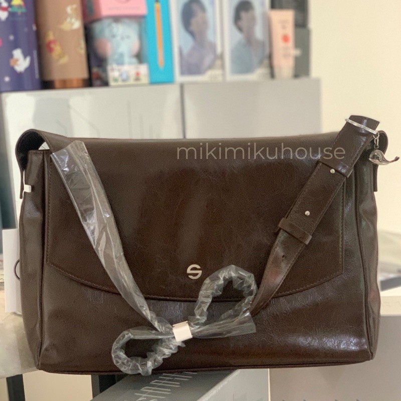 OFFICIAL EXTRAORDINARY ATTORNEY WOO YOUNG WOO WHALE KEYRING KEYCHAIN GANTUNGAN PARK EUN BIN PAUS