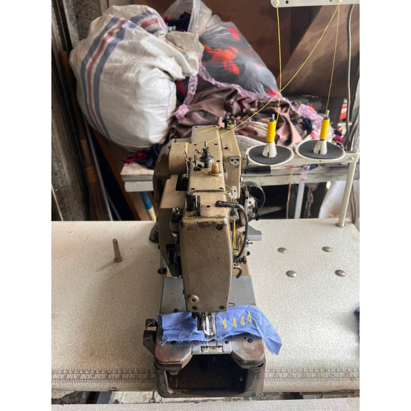 Mesin Lobang Kancing Brother 814