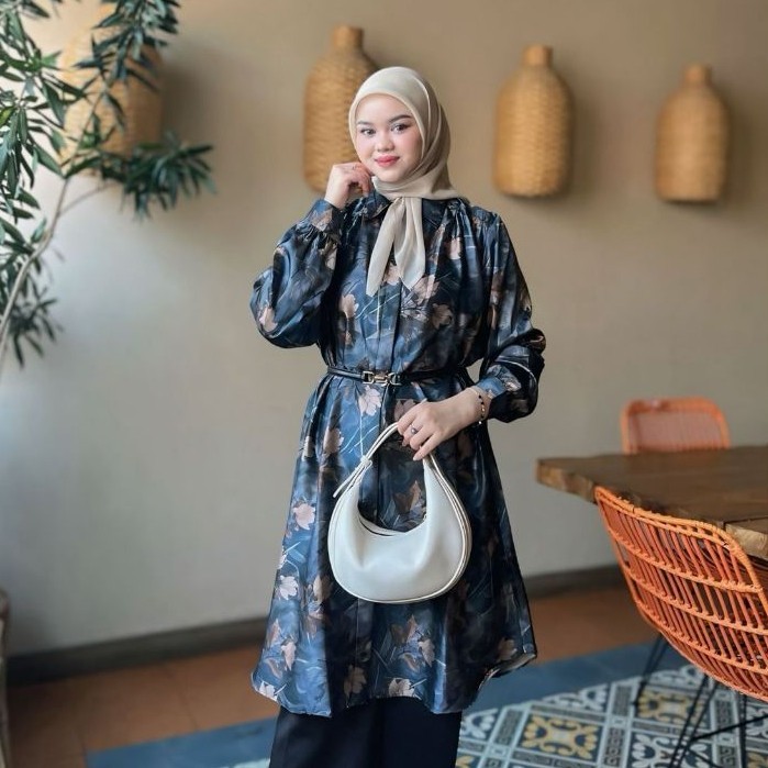 Tunik Wanita Tsurayya Motif Premium Armani Silk Oversize Dress Gamis Blouse {TerlarisBest Seller}