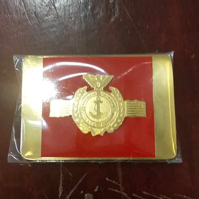 

Emblim Stip Baret Logam