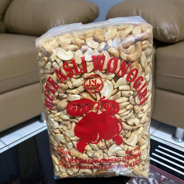 

terbaru !!! 1 kg remukan kacang mete goreng ready